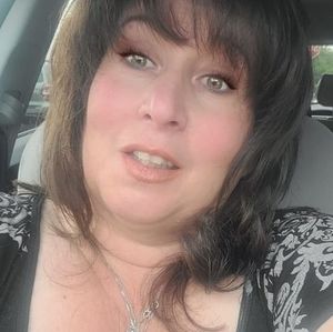 Meet your Posher, Jeannine